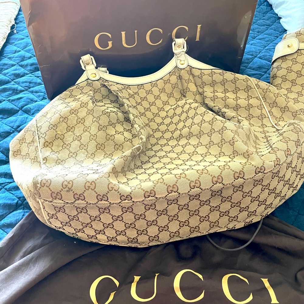 Authentic Gucci Large Sukey